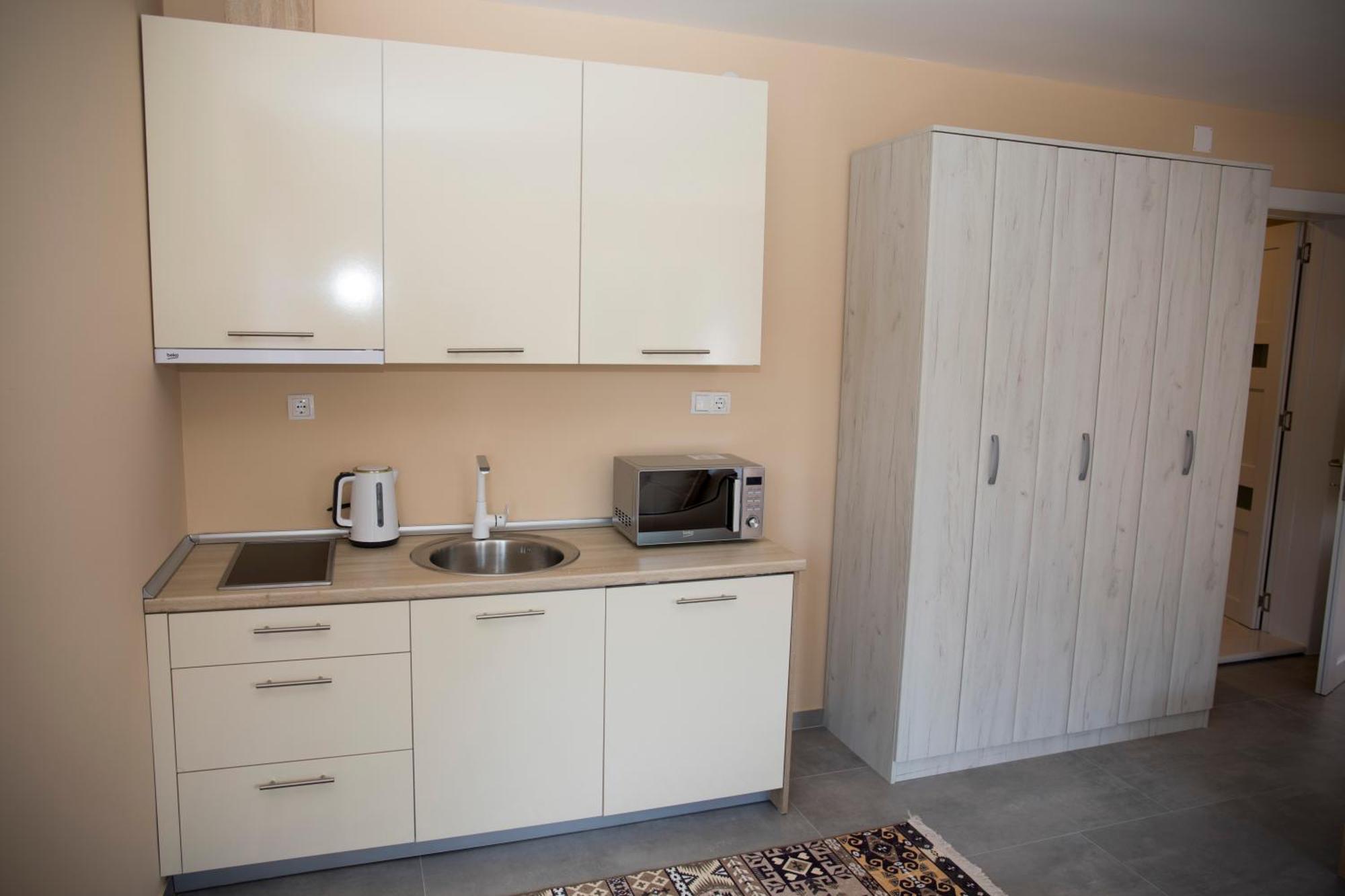 Kovac Riverfront Apartments Mostar Exterior photo